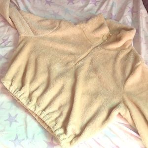 Fur zippper crop top